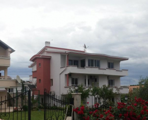 Гостиница Apartments Ela  Улцинь